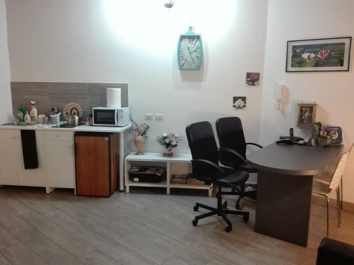 Etruska Porta Pia Guesthouse Řím Exteriér fotografie